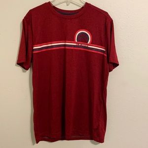 Old navy t-shirt